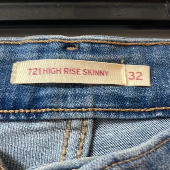 Levi 721 a high rise skinny jean - size 14- W32 L30 - Picture 6 of 9
